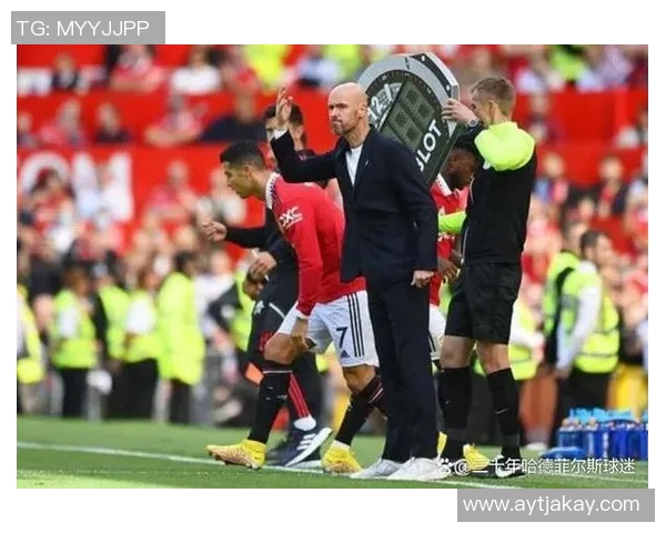 曼联与阿贾克斯对决结果揭晓球迷热议比赛精彩瞬间